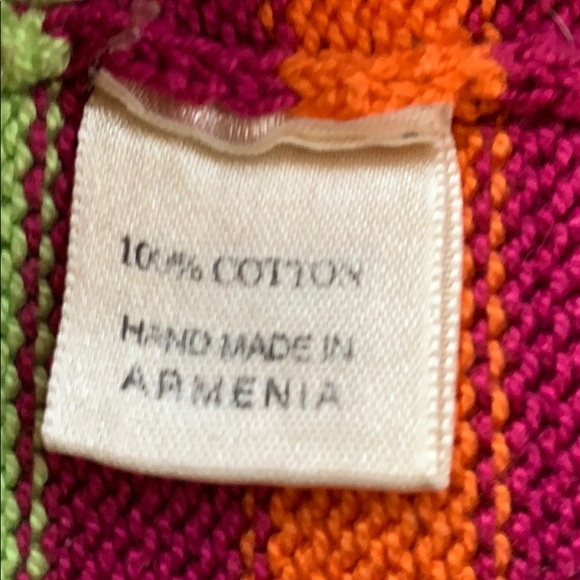 HANDMADE girls knit dress with matching hat - Picture 5 of 6